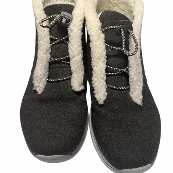 Ryka Aubonne  Dark Gray Bungee Snow Faux Fur Lined Ankle Walking Boots 7.5 - Picture 3 of 13